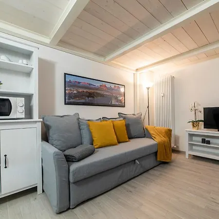 Apartament Fiera *